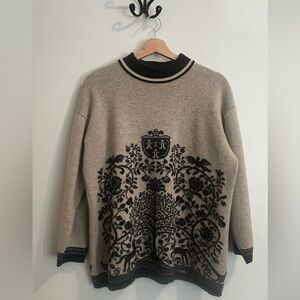 Vintage Geiger 100% Virgin Wool Women’s Sweater Beige and Black